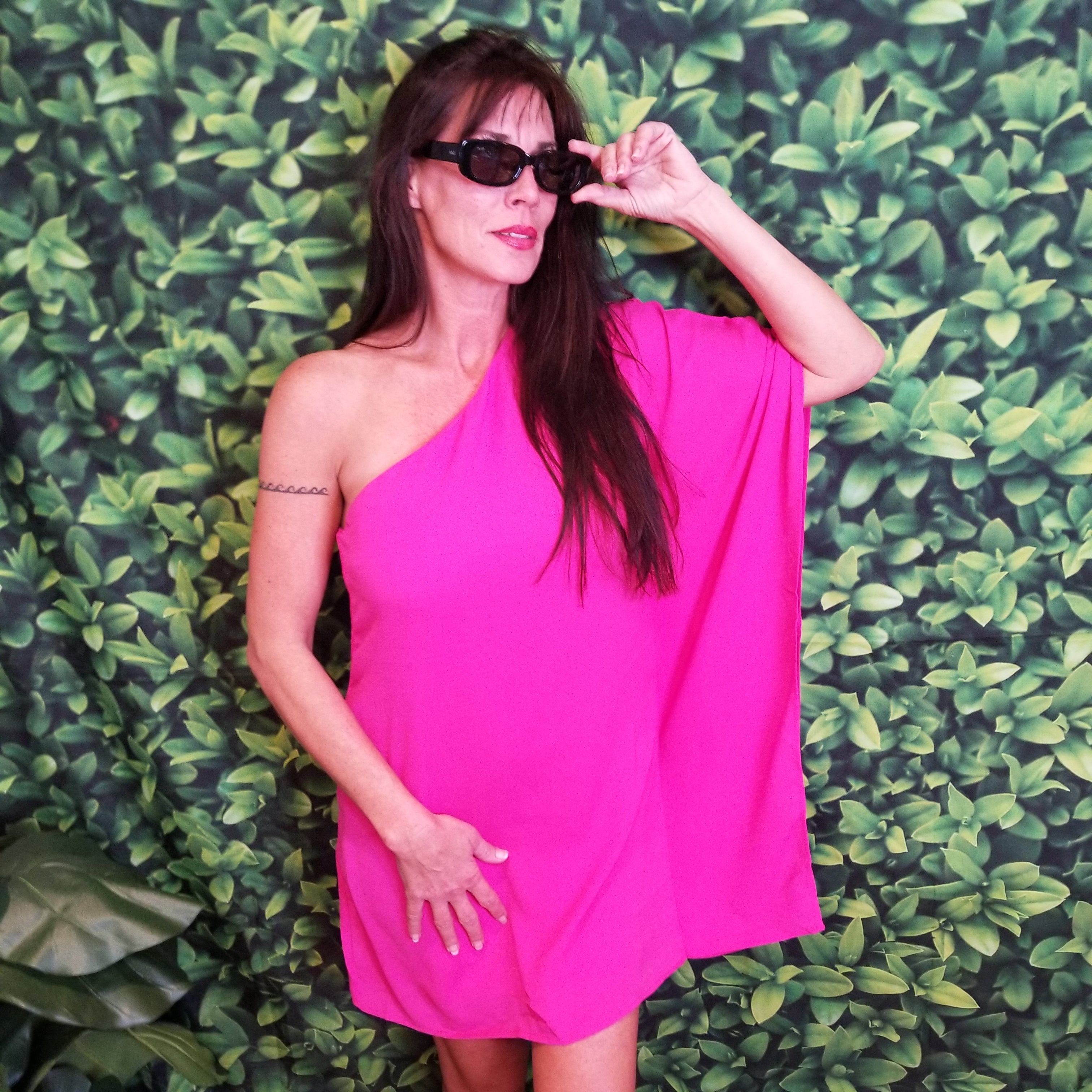 Classy Hot Pink Dress Rodeo Drive, TX Classy Hot Pink Dress Rodeo Drive, TX