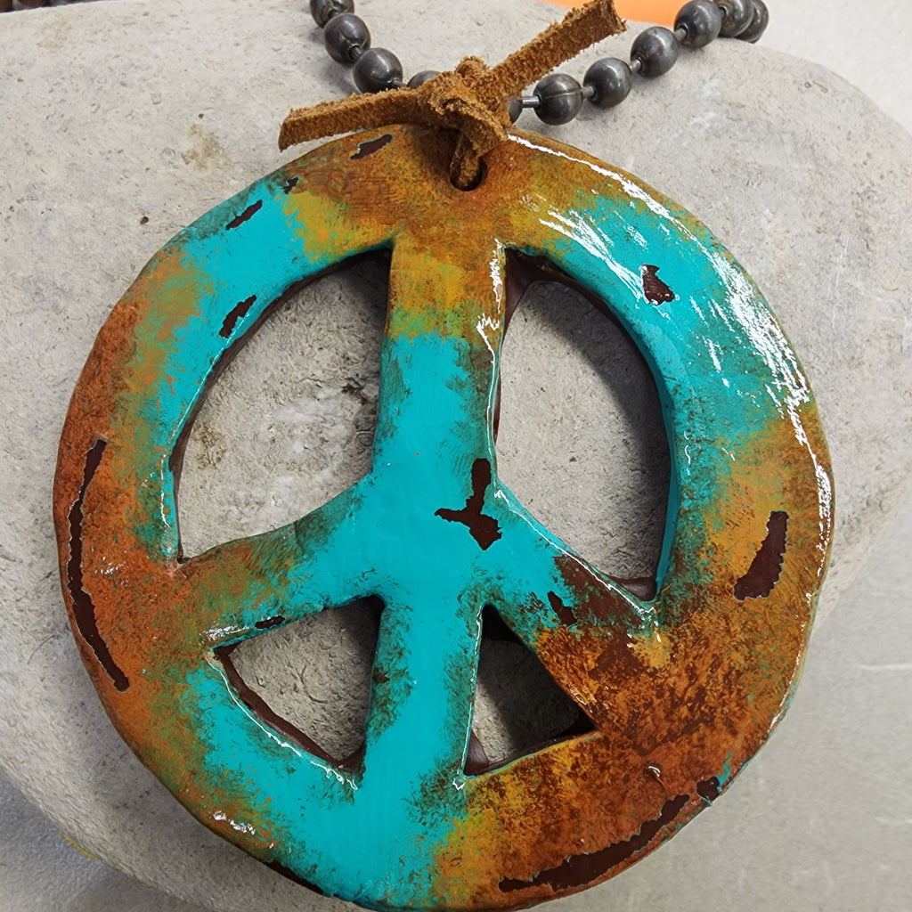 RD0303 Peace Necklace